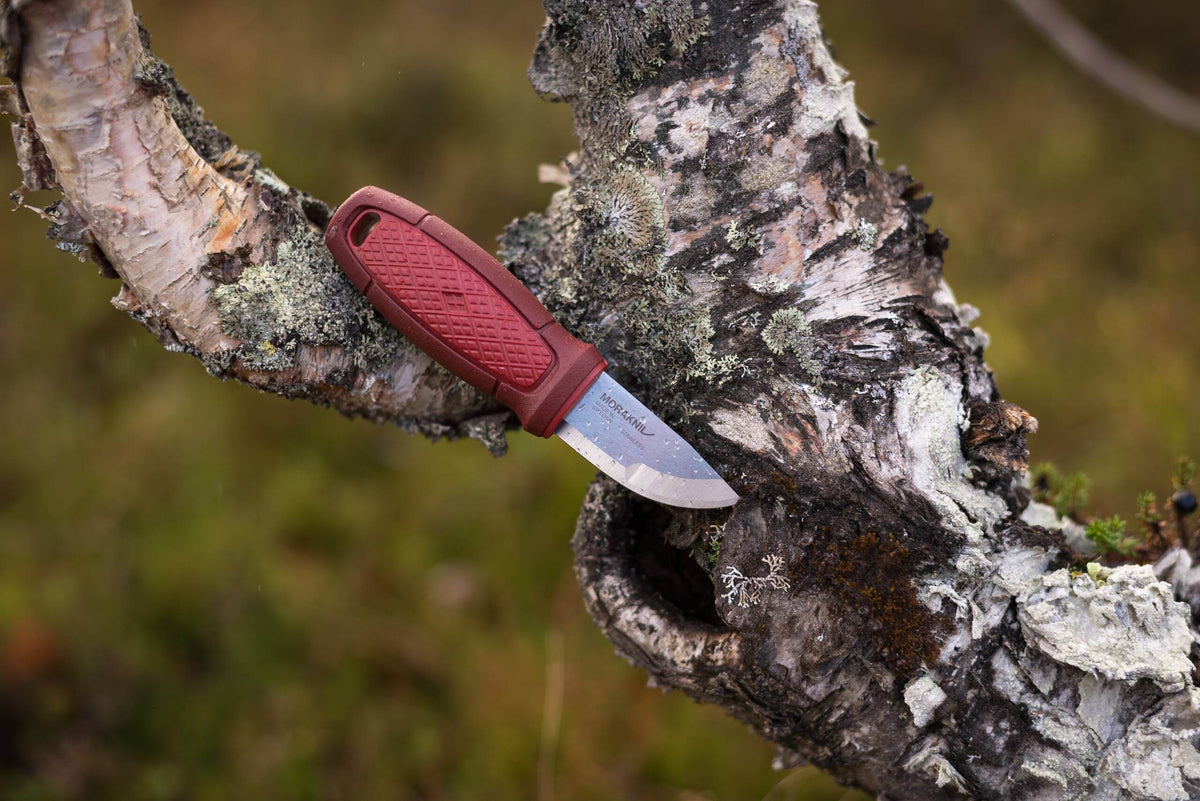 Morakniv Eldris med Tändståls-kit Röd - NatureLife