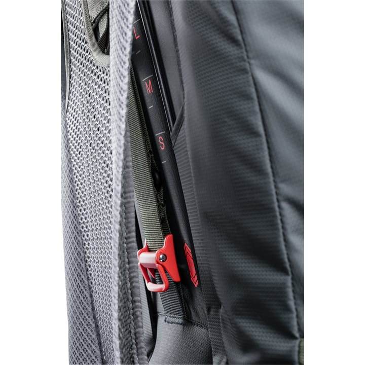 Deuter Futura Air Trek 50+10 Herr Black-Graphite - NatureLife