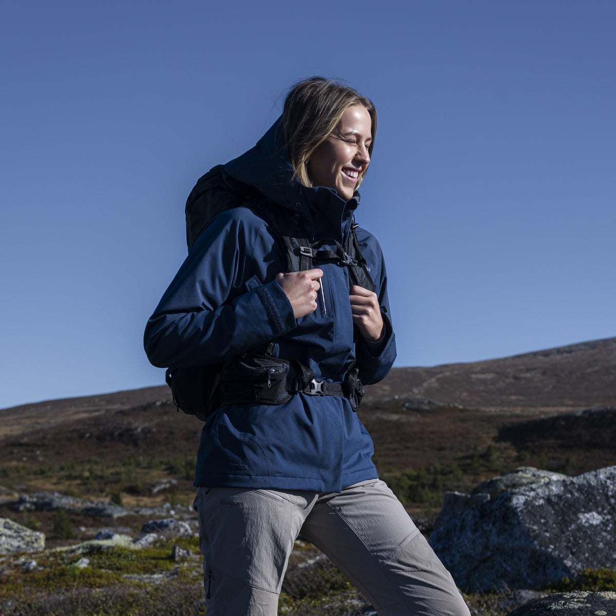 Bergans Flya Insulated Lady Jacket Navy Blue/Granite Blue