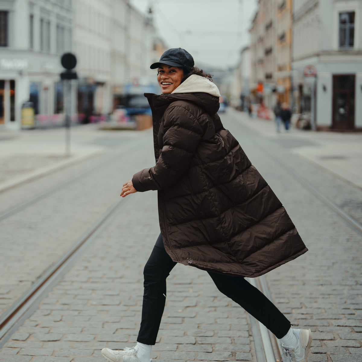 Bergans Oslo Down Long Coat Women Dark Chocolate