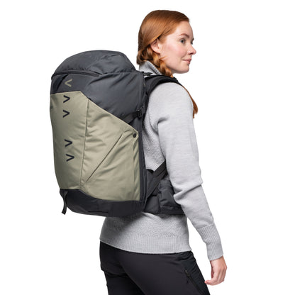 Bergans Vaagaa Daypack 33 M/L Green Mud/Dark Shadow Grey